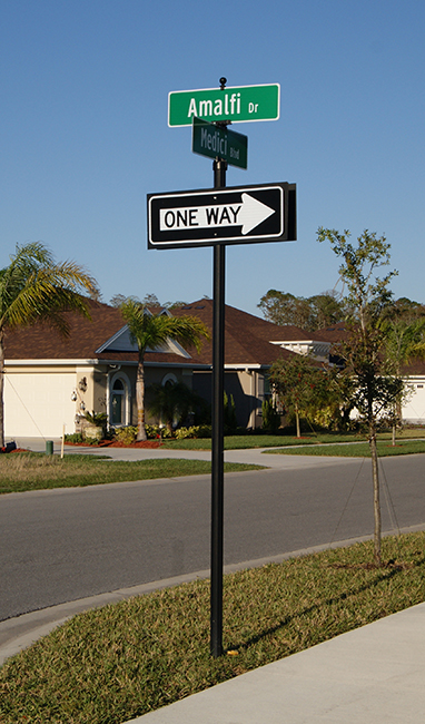 What Is Retroreflectivity in Traffic and Street Signs?