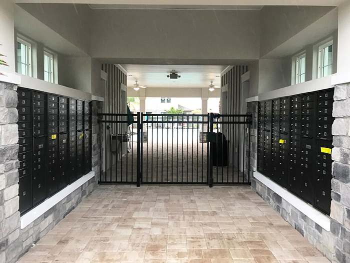 4c-mailboxes-mi-homes_1aaz1.jpg